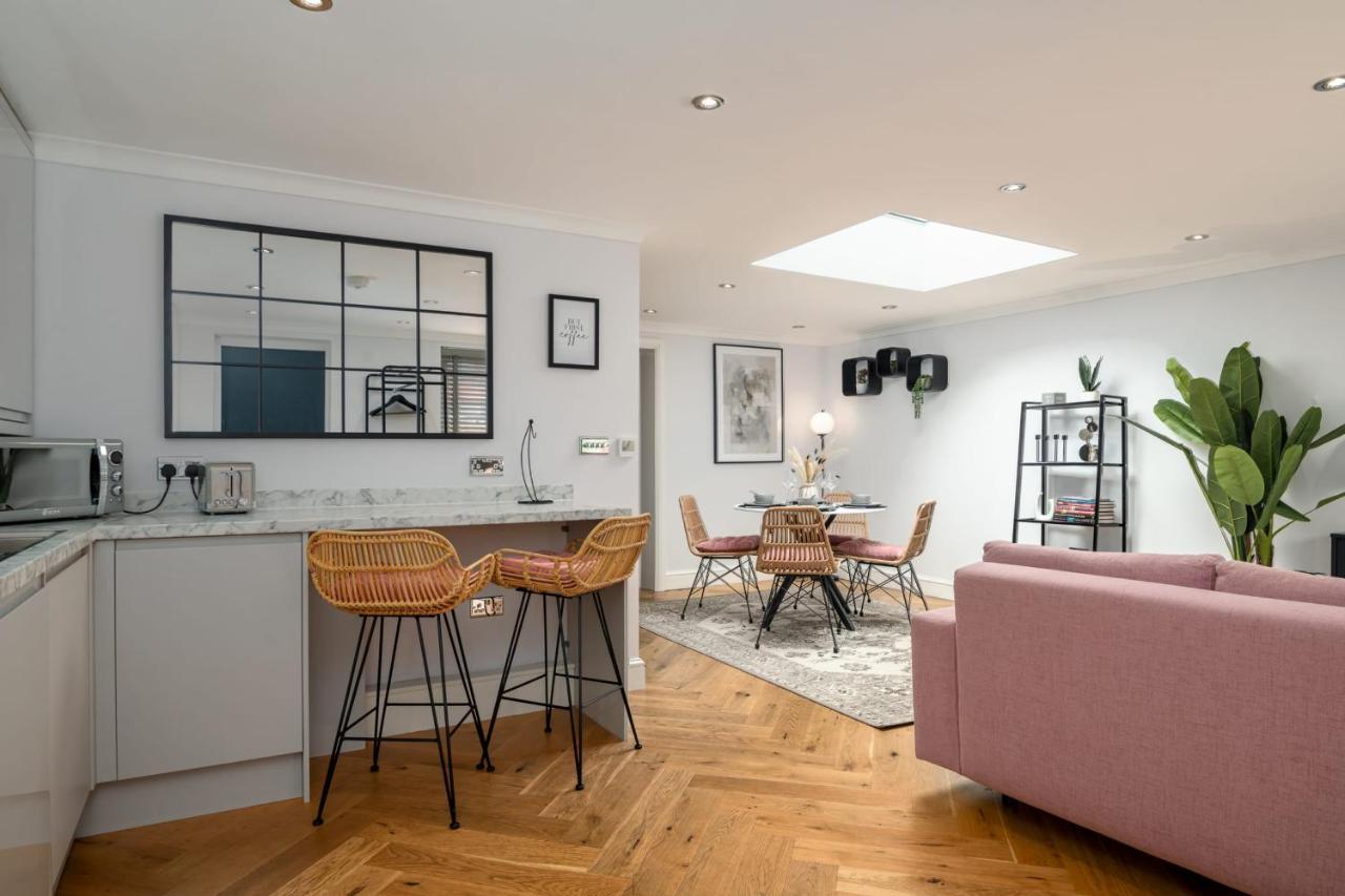 Guestready - Unique Home Near Wimbledon With Gorgeous Deck And Parking London Exterior photo